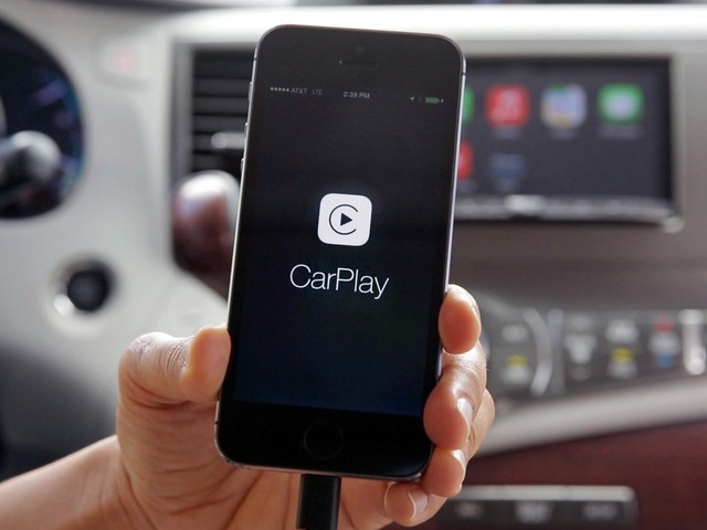 闲置的iPhone别扔 利用Carplay打造智能汽车